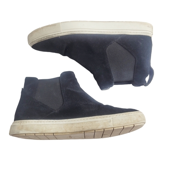 Vince Newlyn Black High Top Suede Sneakers Size 8 - Picture 1 of 5